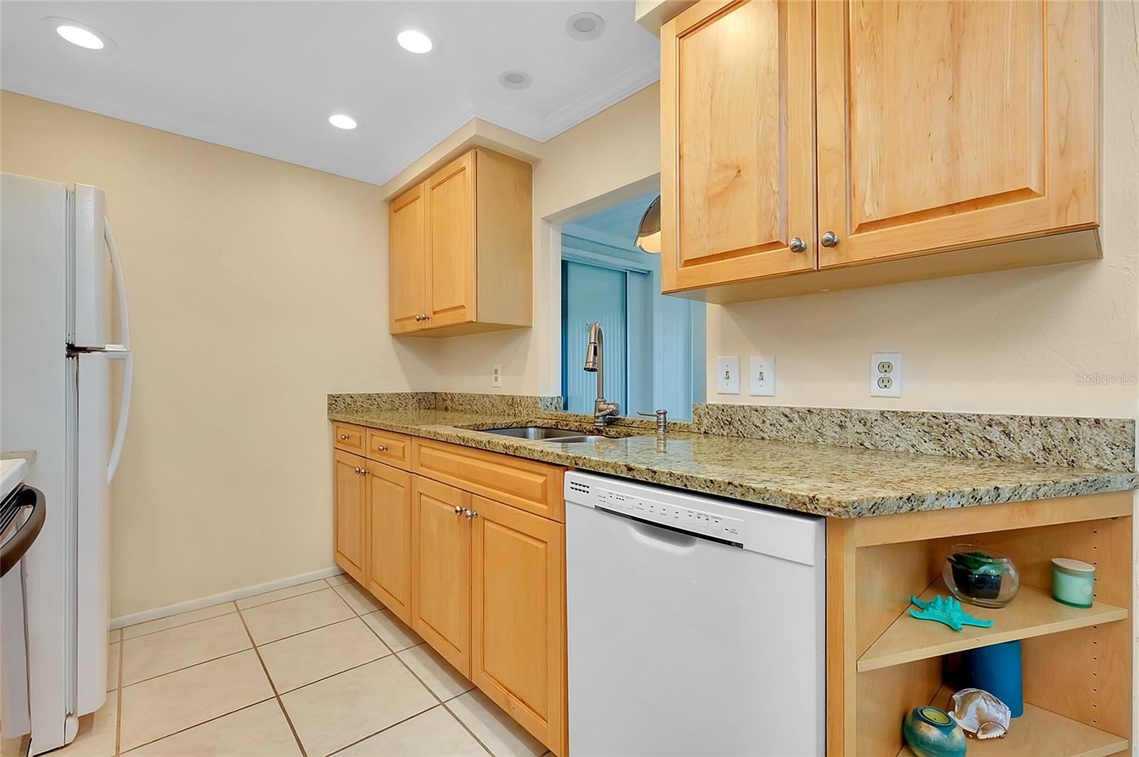 CIRCLE WOODS OF VENICE 1 - Residential