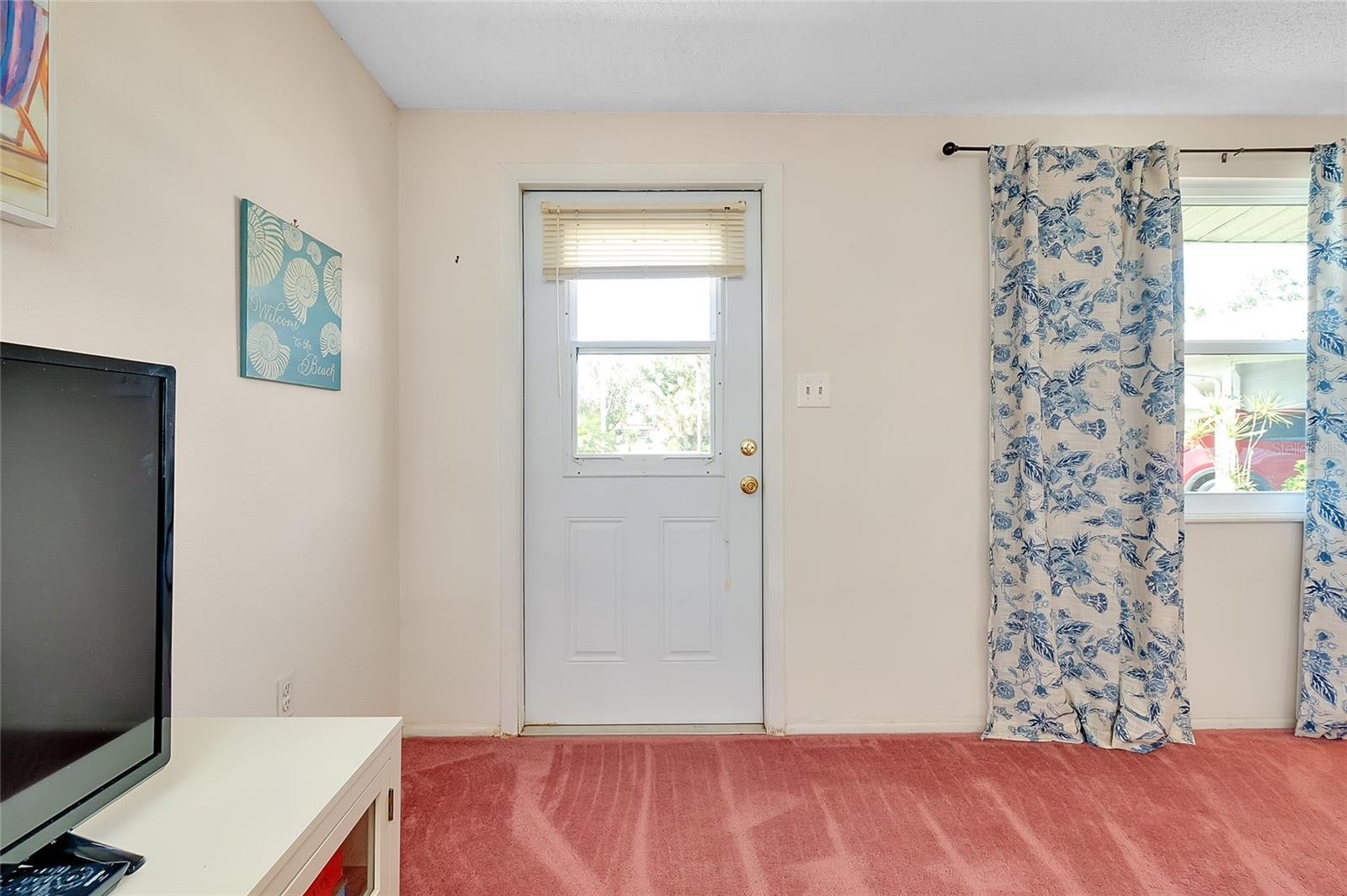 CIRCLE WOODS OF VENICE 1 - Residential