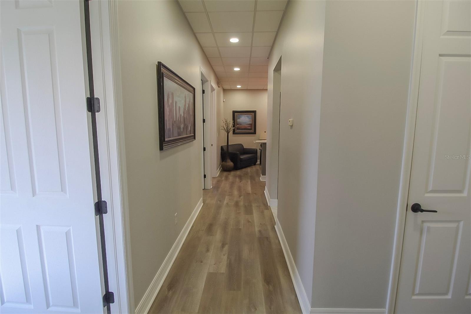 MURDOCK PROFESSIONAL CENTER - Commercial Sale