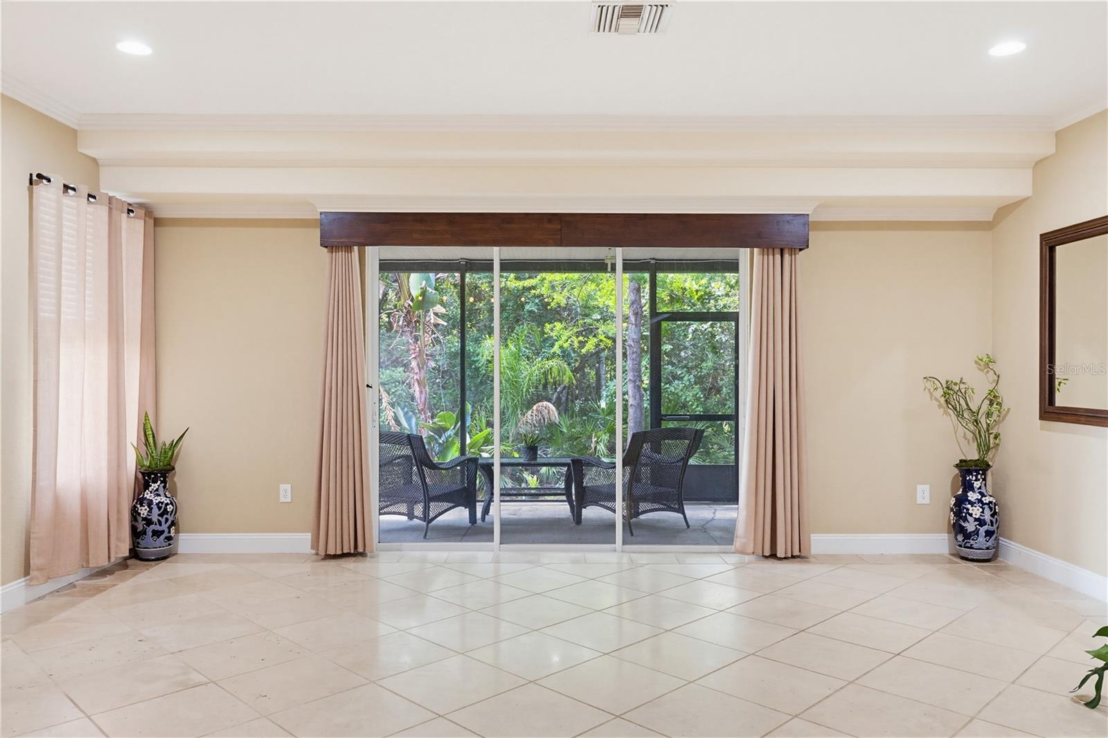 SUNCOAST LAKES PH 01 - Residential