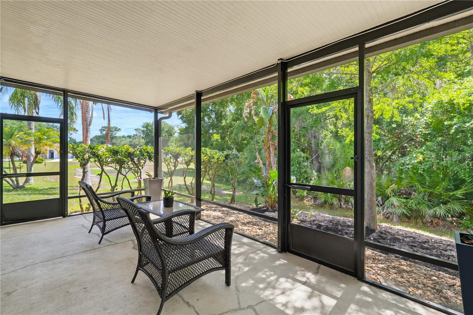 SUNCOAST LAKES PH 01 - Residential