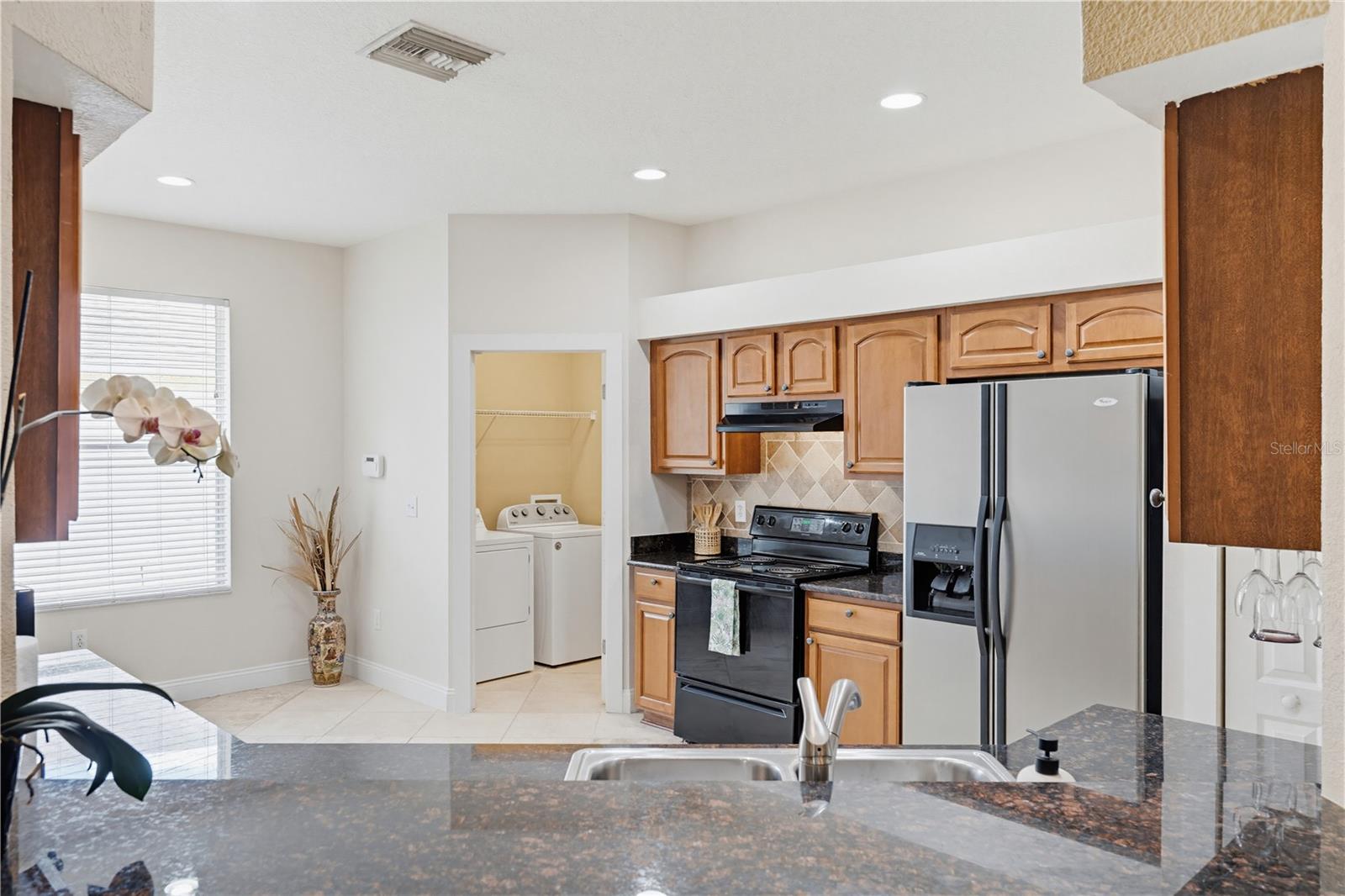 SUNCOAST LAKES PH 01 - Residential