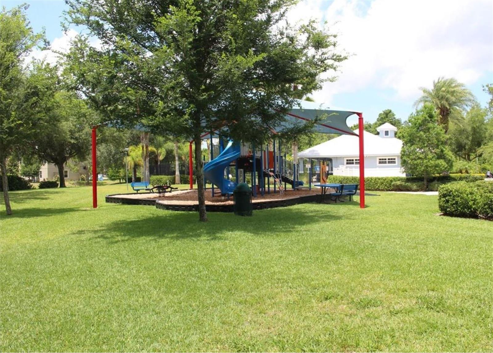 SUNCOAST LAKES PH 01 - Residential