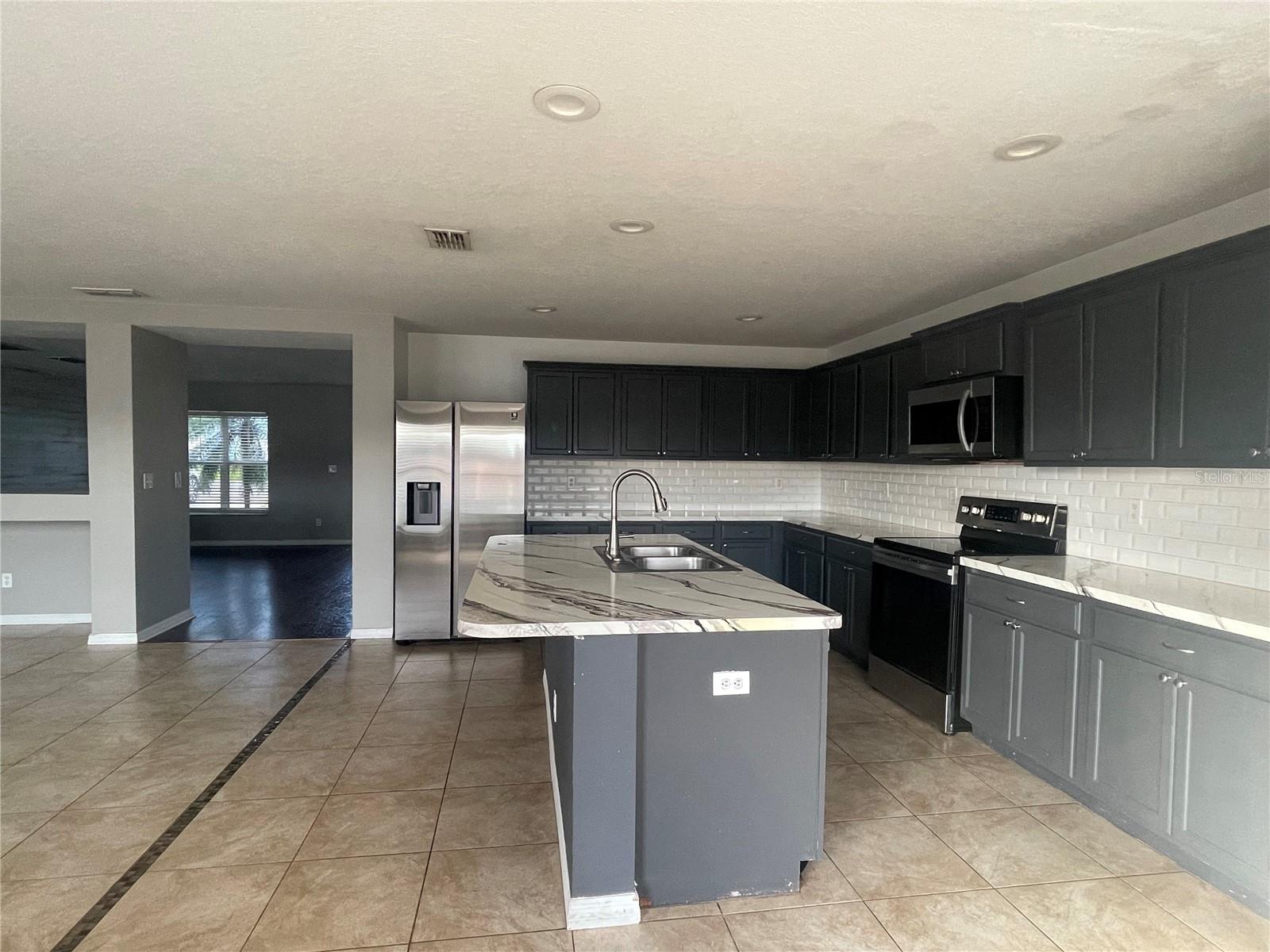 CLERMONT SOUTHERN FIELDS PH 02 - Residential Lease