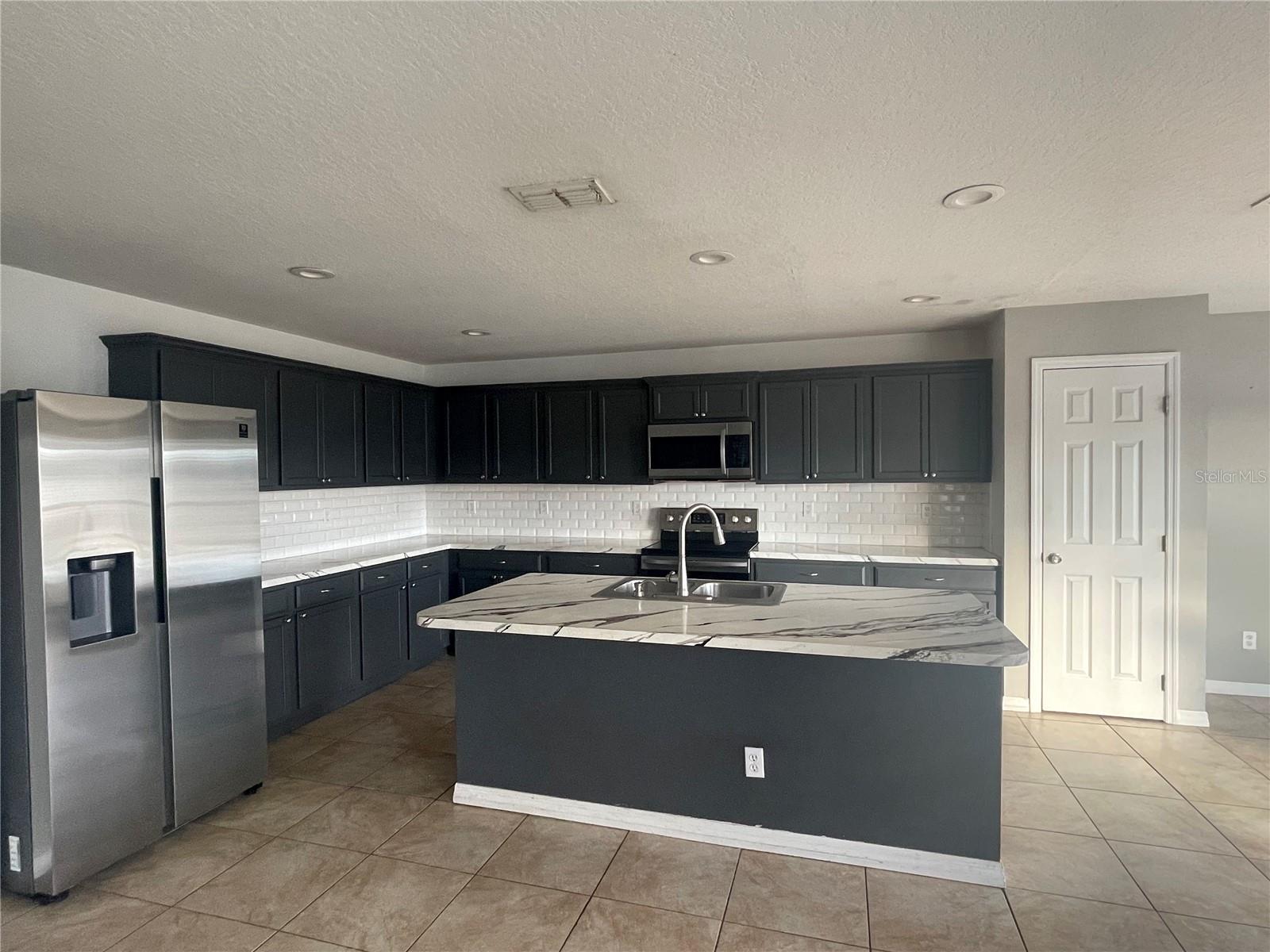 CLERMONT SOUTHERN FIELDS PH 02 - Residential Lease