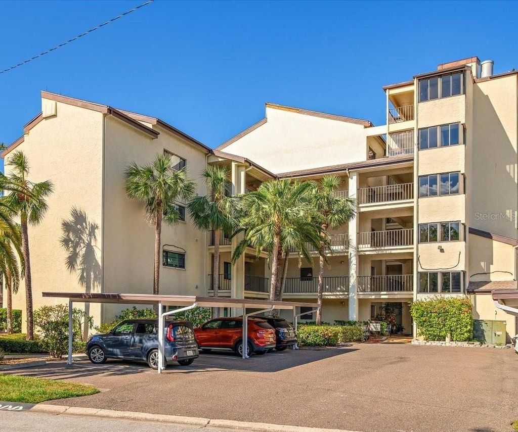 Photo of 700 Starkey Road #352, Largo, FL 33771 (MLS # TB8501990)