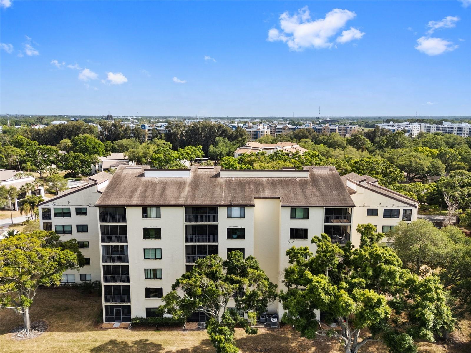 FORESTBROOK V CONDO - Residential
