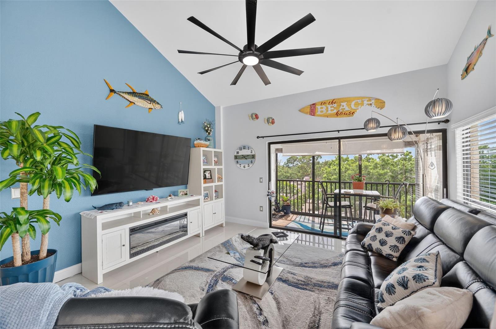 FORESTBROOK V CONDO - Residential
