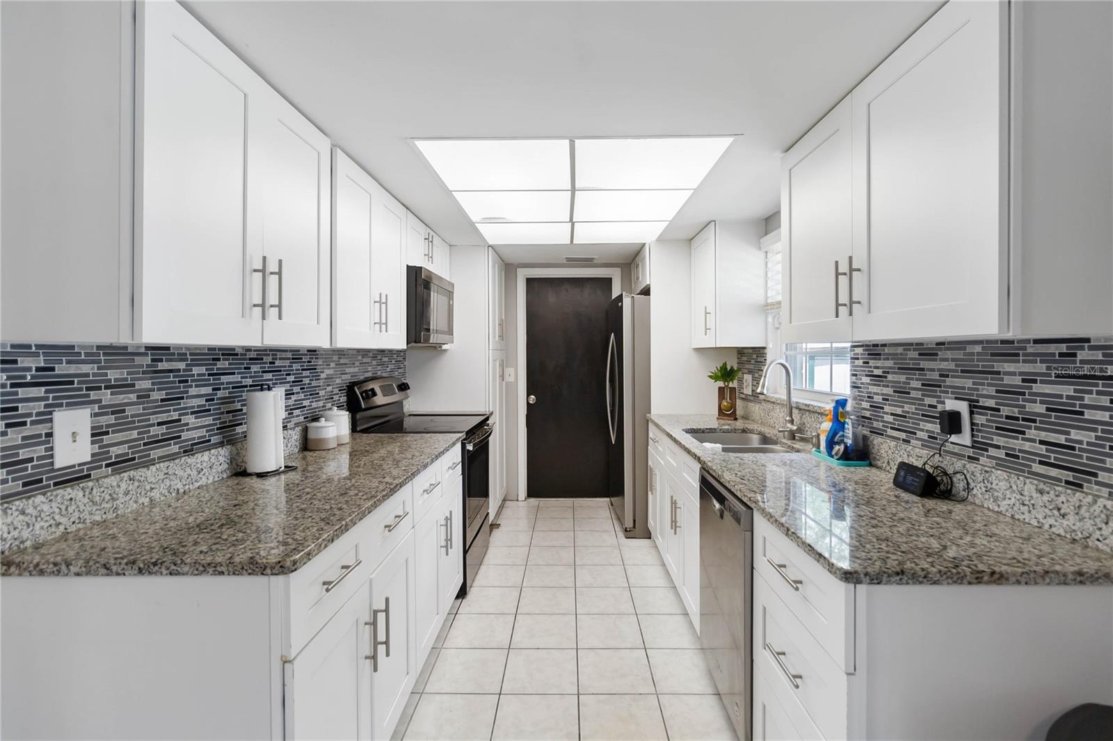 MEADOW WOODS VILLAGE 05 - Residential