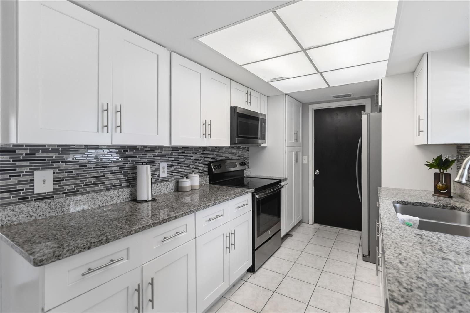 MEADOW WOODS VILLAGE 05 - Residential