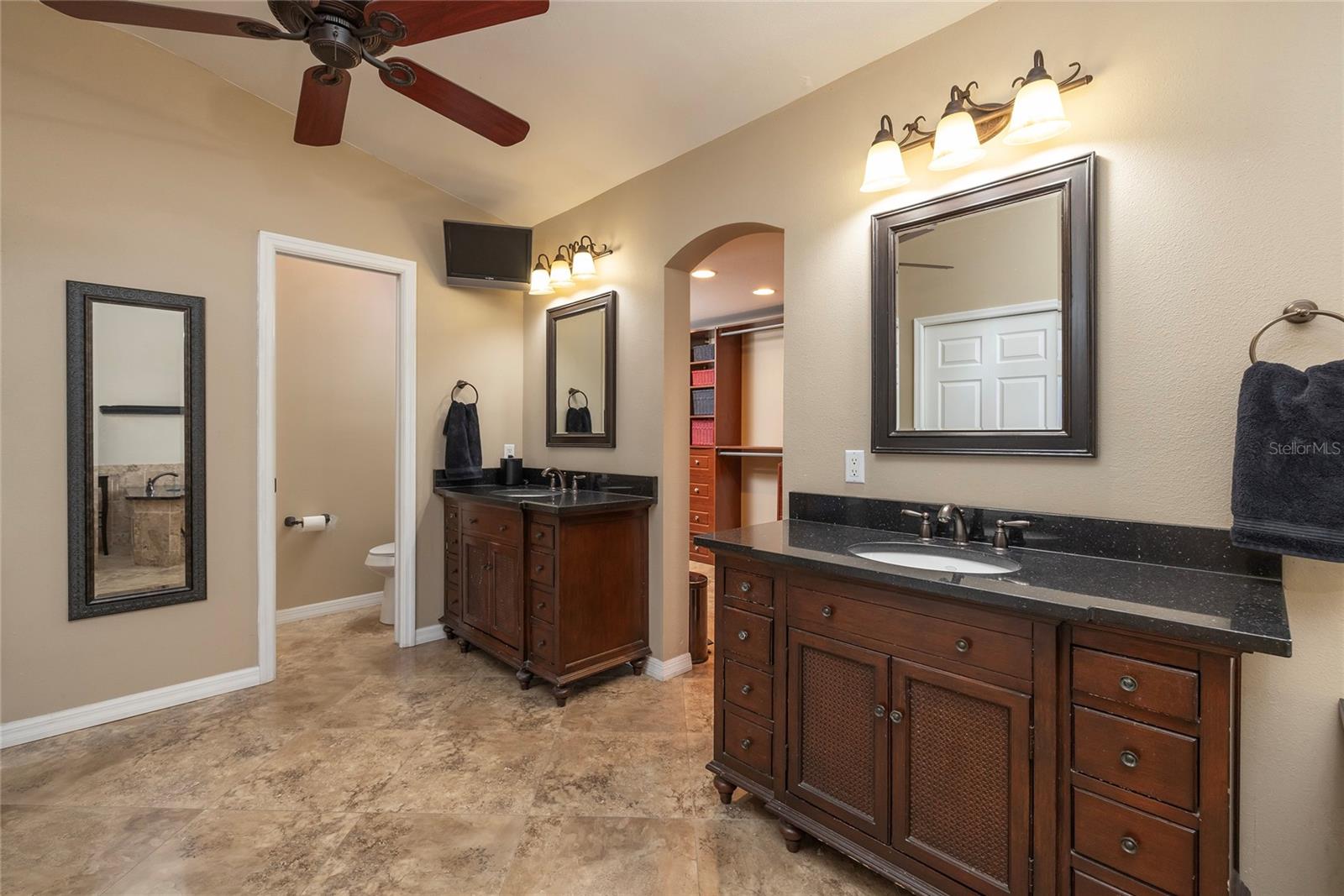 WORTHINGTON - Residential