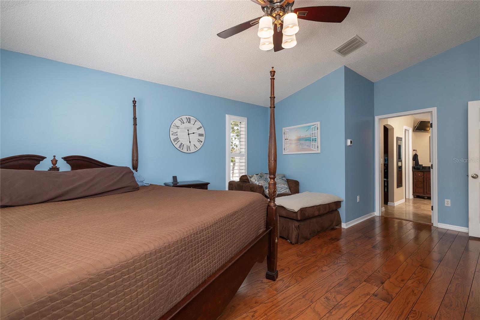 WORTHINGTON - Residential