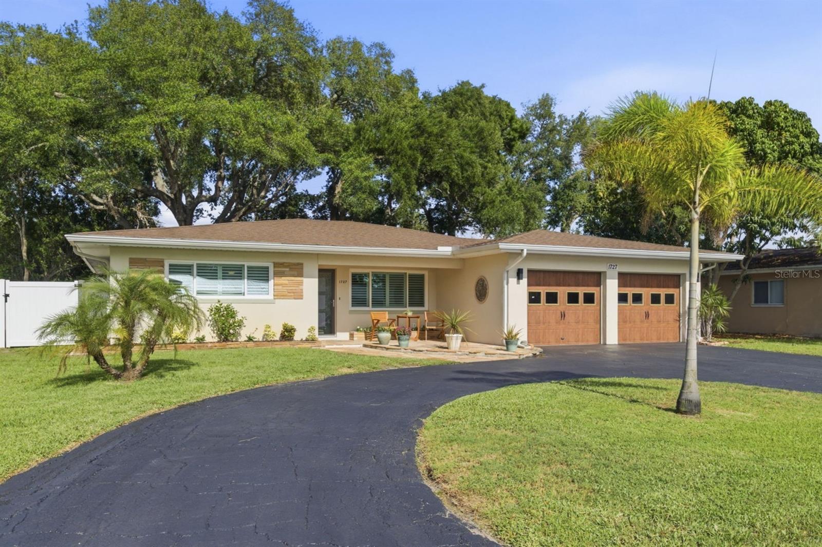 BELLEAIR ESTATES 2ND ADD - Residential