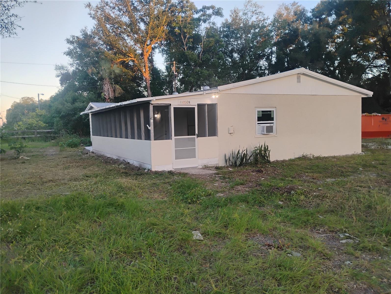 Welcome to this newly renovated 2 bedroom 1 bath unit in a dulpex. Located at the end of Maricamp Rd just minutes away from shopping, restraunts etc, in the other direction it is just a few minutes from Lake Wier, Gator Joes and Carney island for enjoying outdoor activities. The duplex has a large yard that is surrounded by woods for added peace and quite call to schedule a showing.