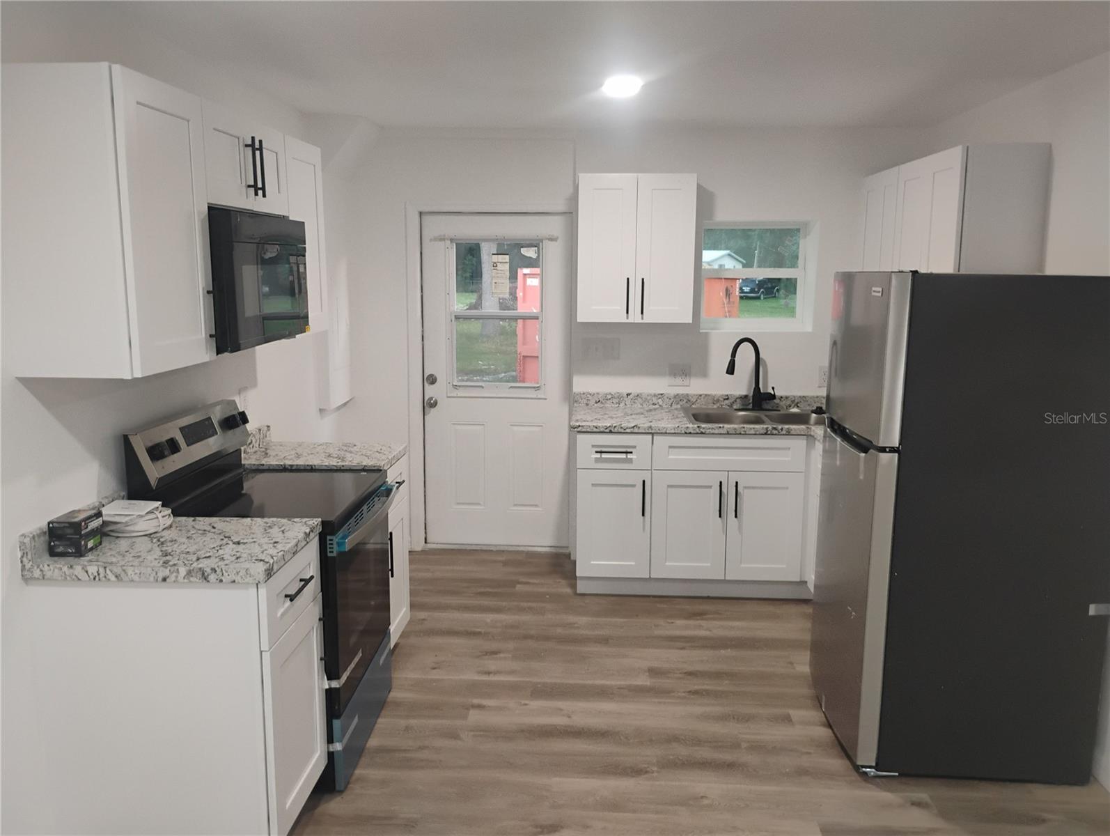TOWN/CANDLER - Residential Lease