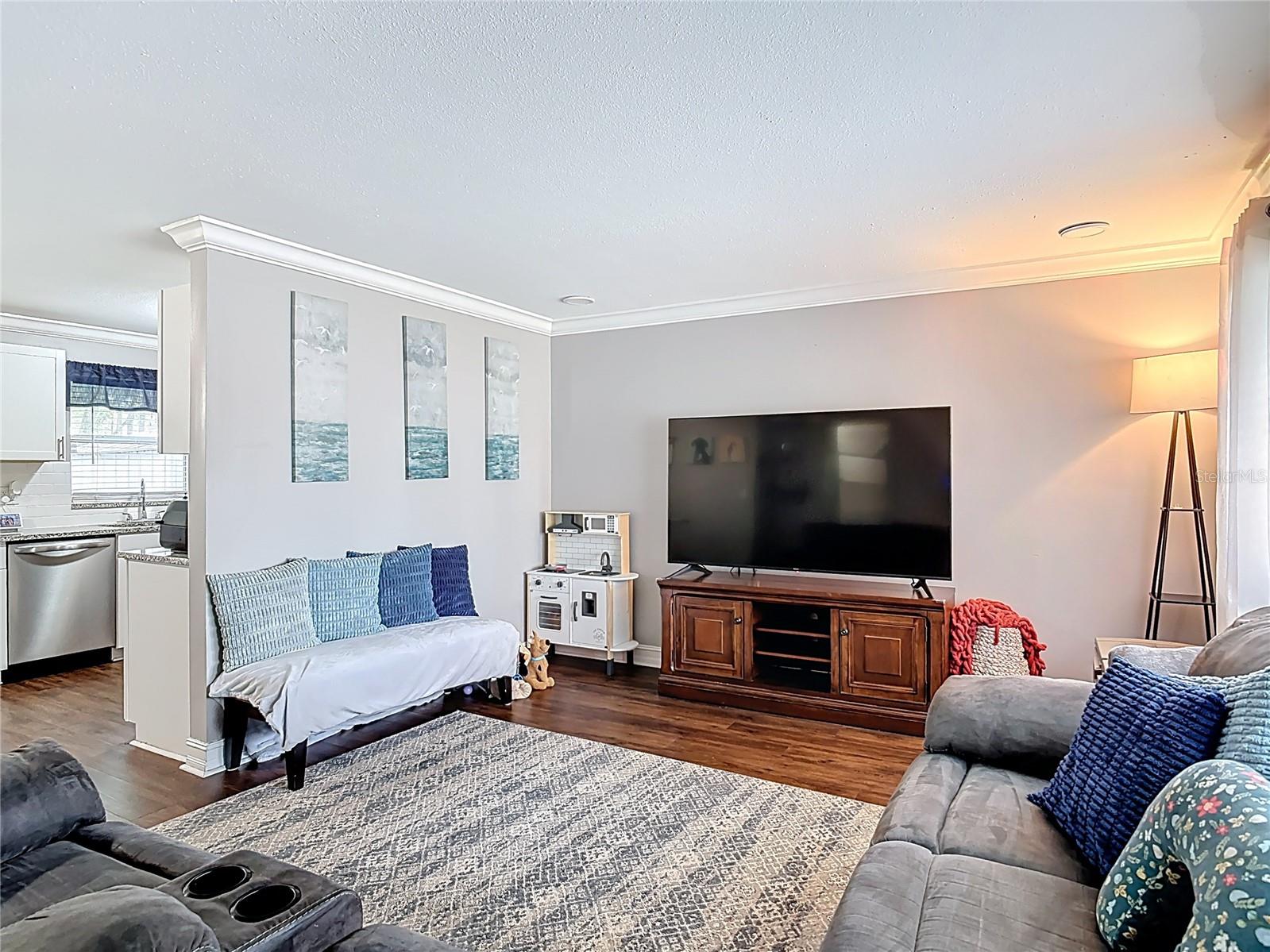 GOLFVIEW HEIGHTS - Residential