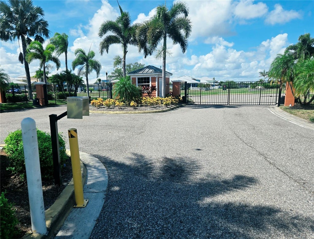 Photo of 6411 Coquina Island Cove, Apollo Beach, FL 33572 (MLS # TB8516610)