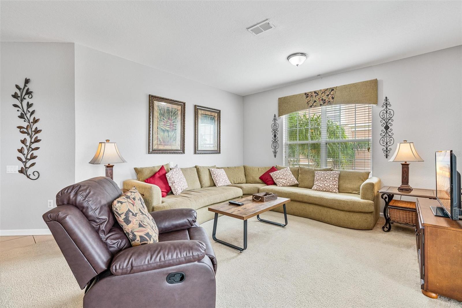 VISTA CAY/HARBOR SQUARE PH 5 - Residential