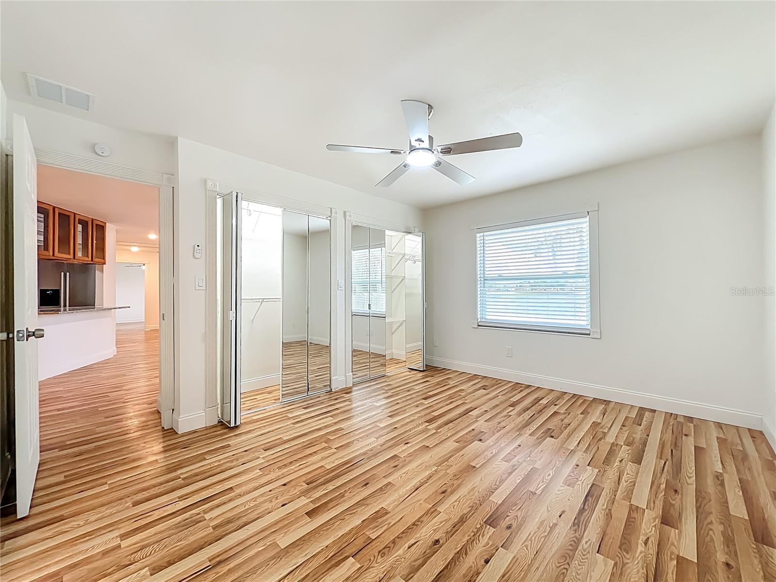 TWIN LAKES MANOR ADD 02 - Residential