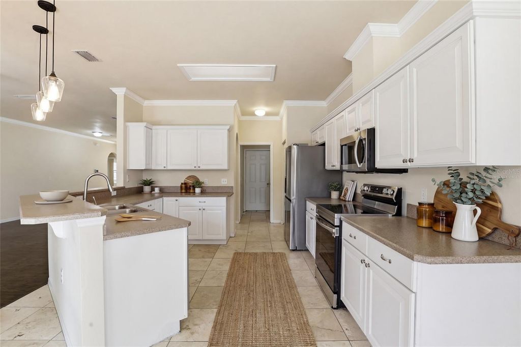 Photo of 7513 SW 85th Drive, Gainesville, FL 32608 (MLS # GC538577)