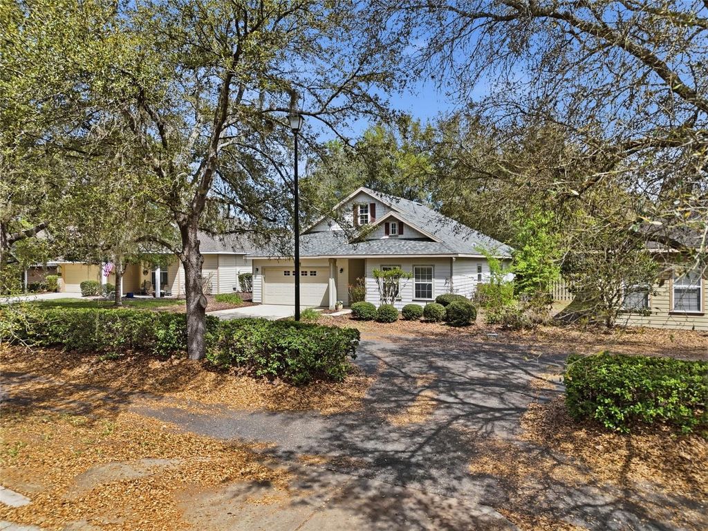 Photo of 7513 SW 85th Drive, Gainesville, FL 32608 (MLS # GC538577)