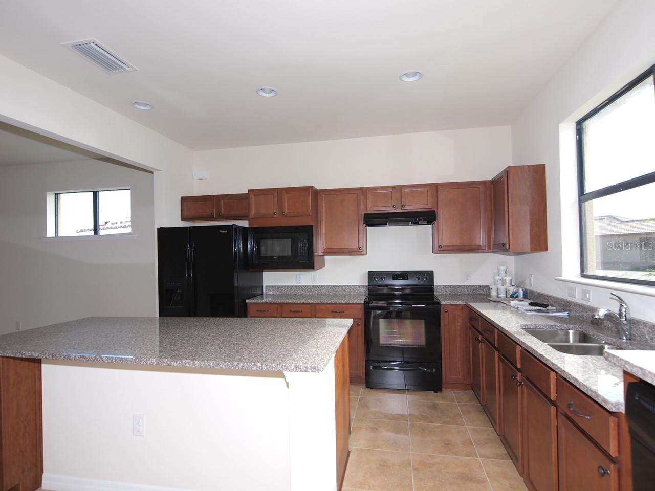 ISLANDWALK/WEST VLGS PH 1C-A - Residential Lease