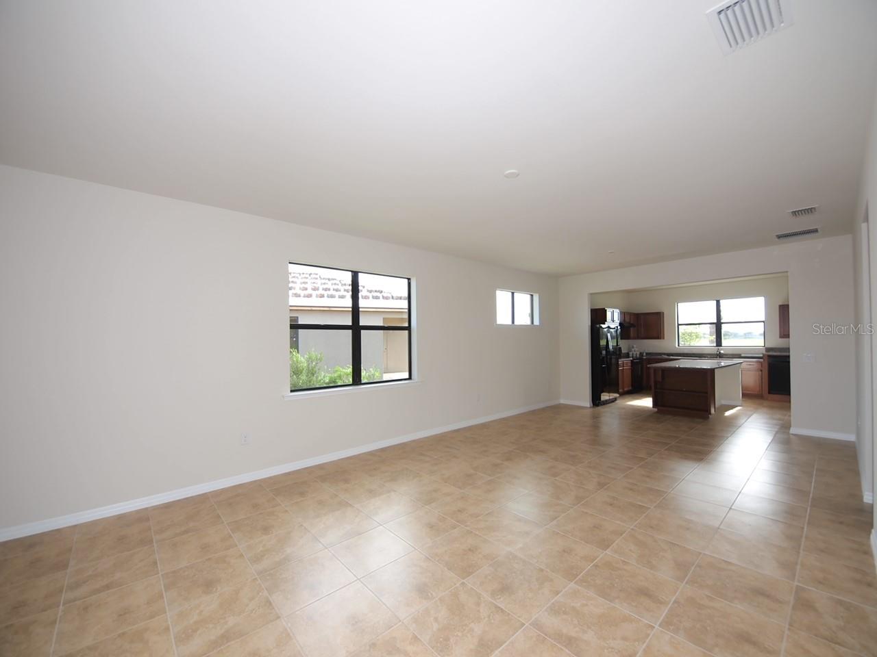 ISLANDWALK/WEST VLGS PH 1C-A - Residential Lease