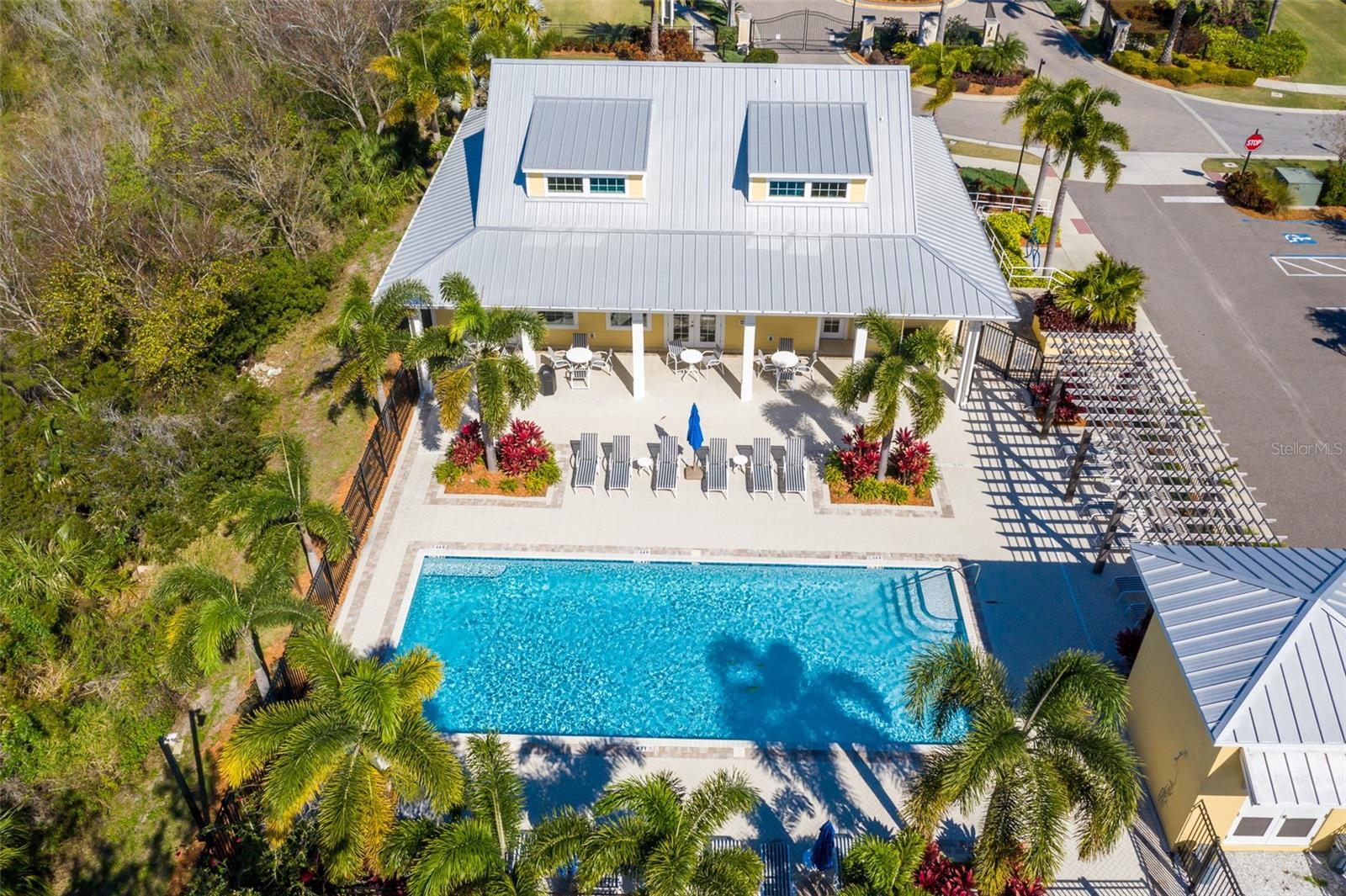 MIRABAY PH 3B-2 - Residential