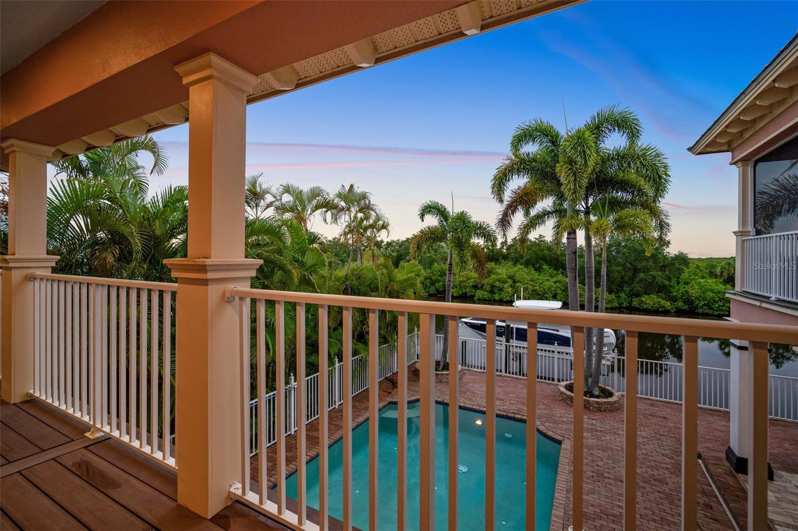 MIRABAY PH 3B-2 - Residential
