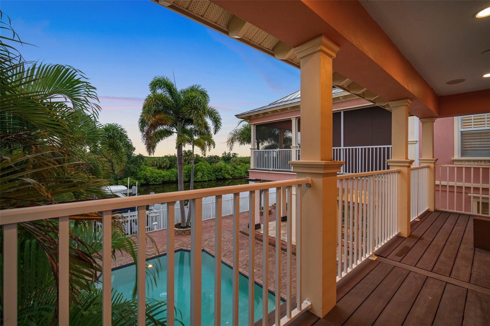MIRABAY PH 3B-2 - Residential