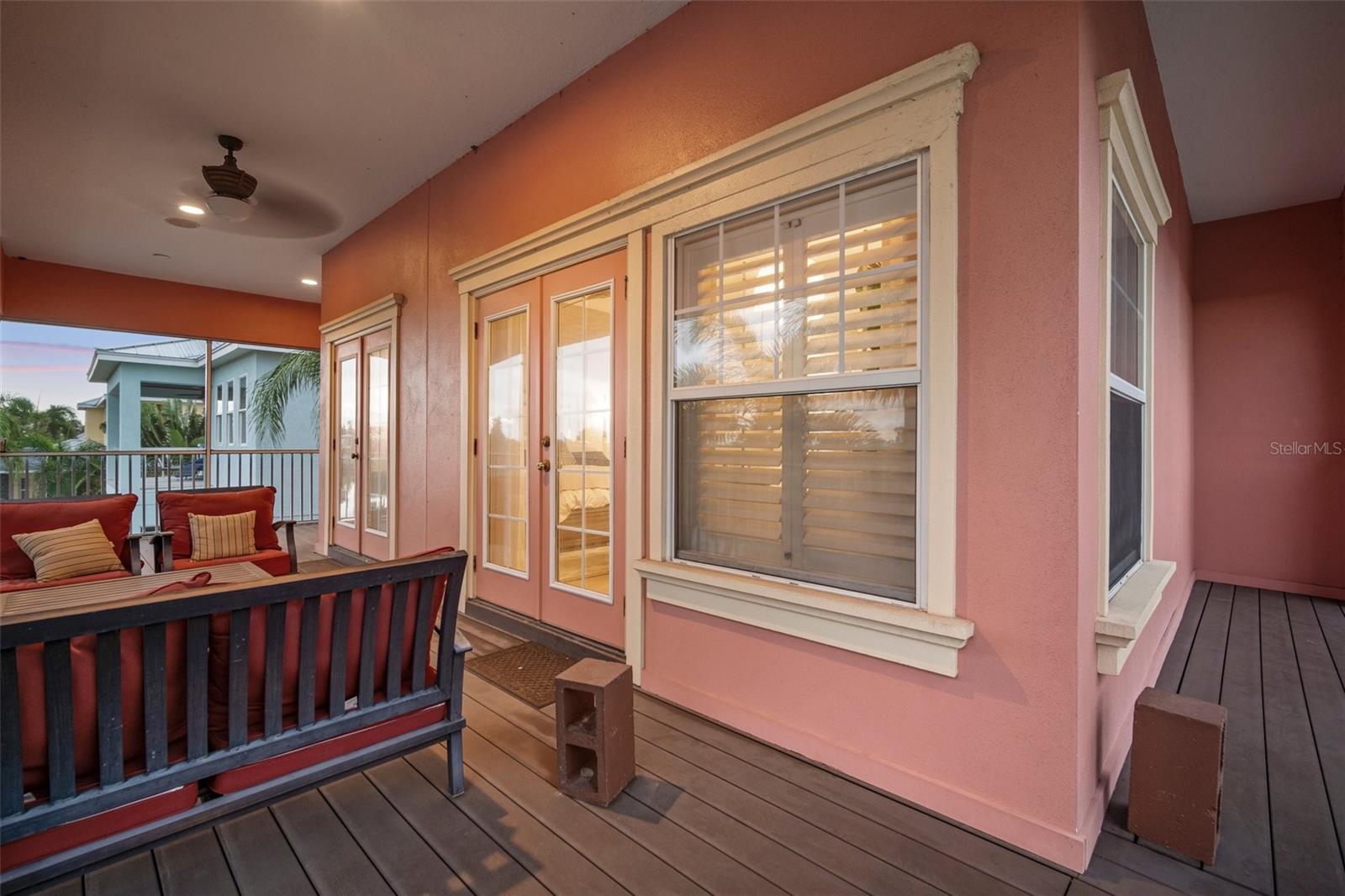 MIRABAY PH 3B-2 - Residential