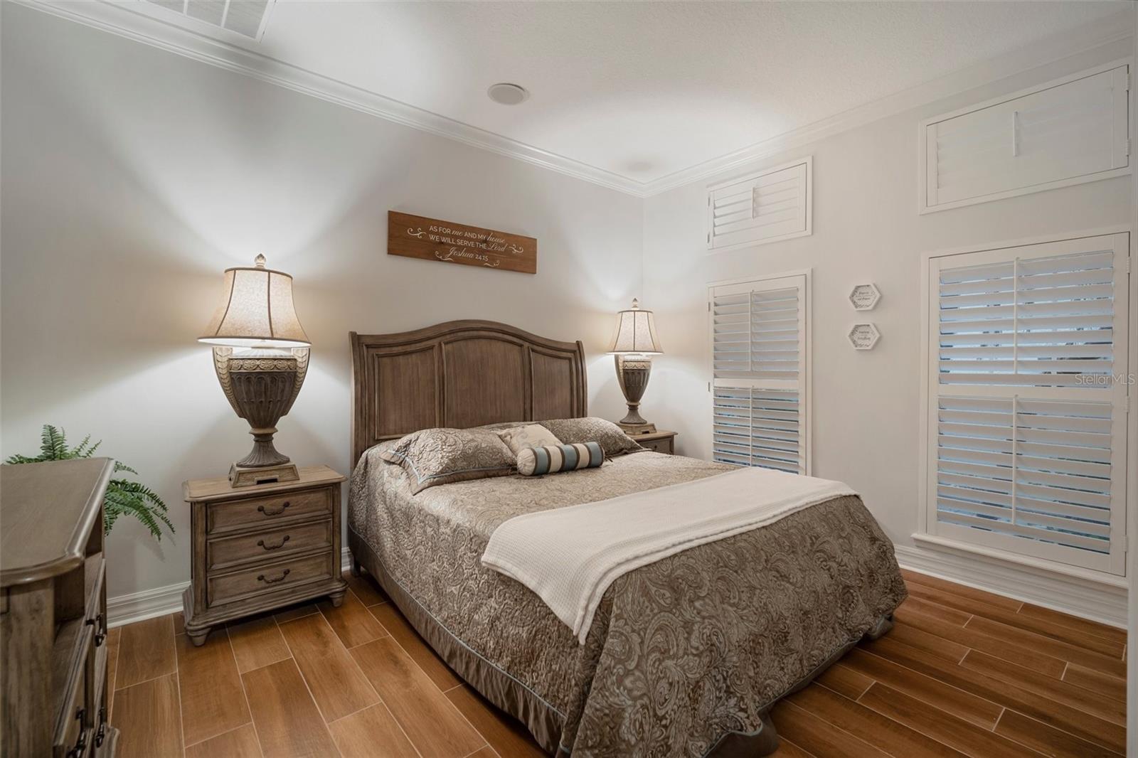 MIRABAY PH 3B-2 - Residential