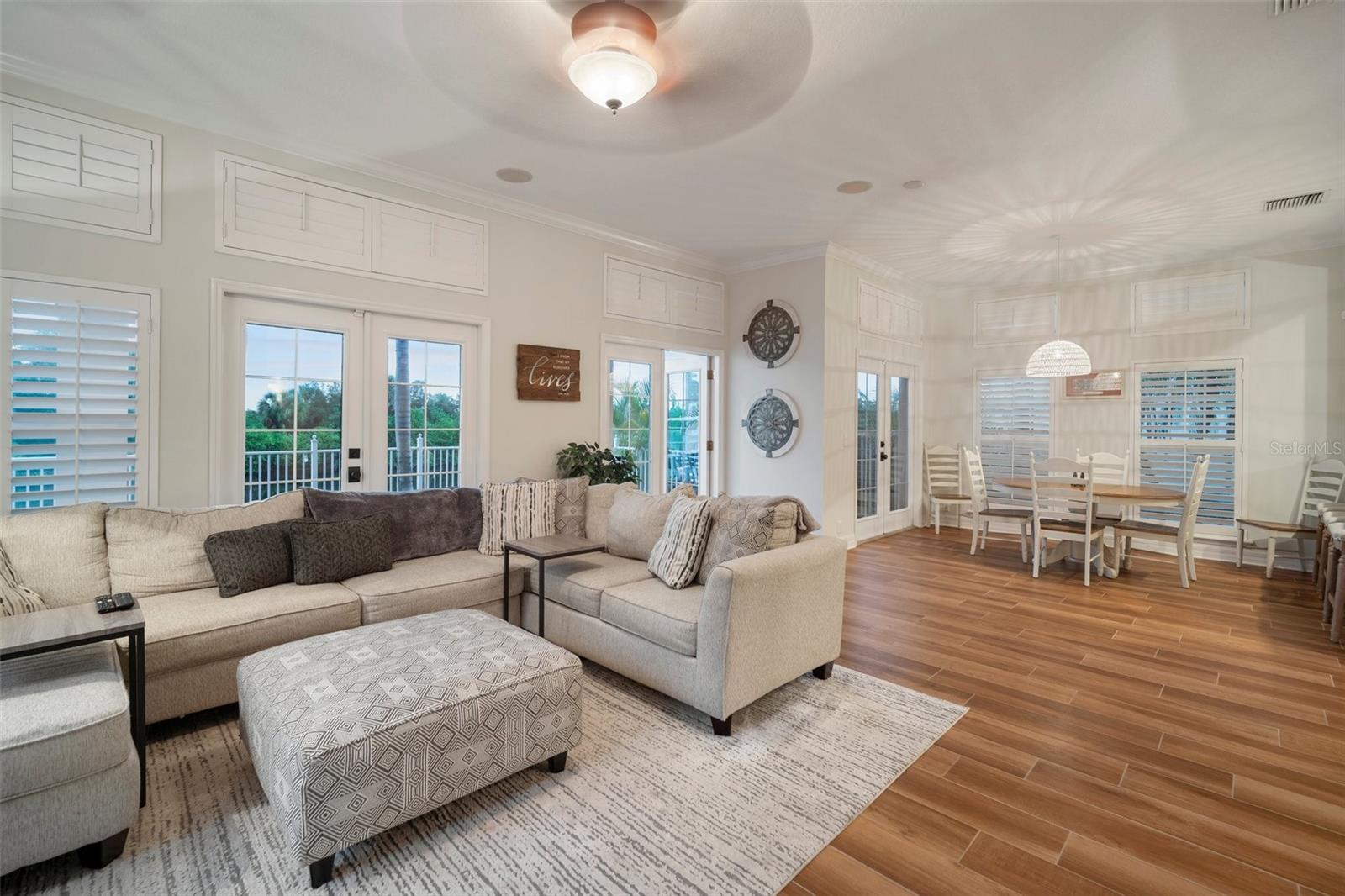 MIRABAY PH 3B-2 - Residential