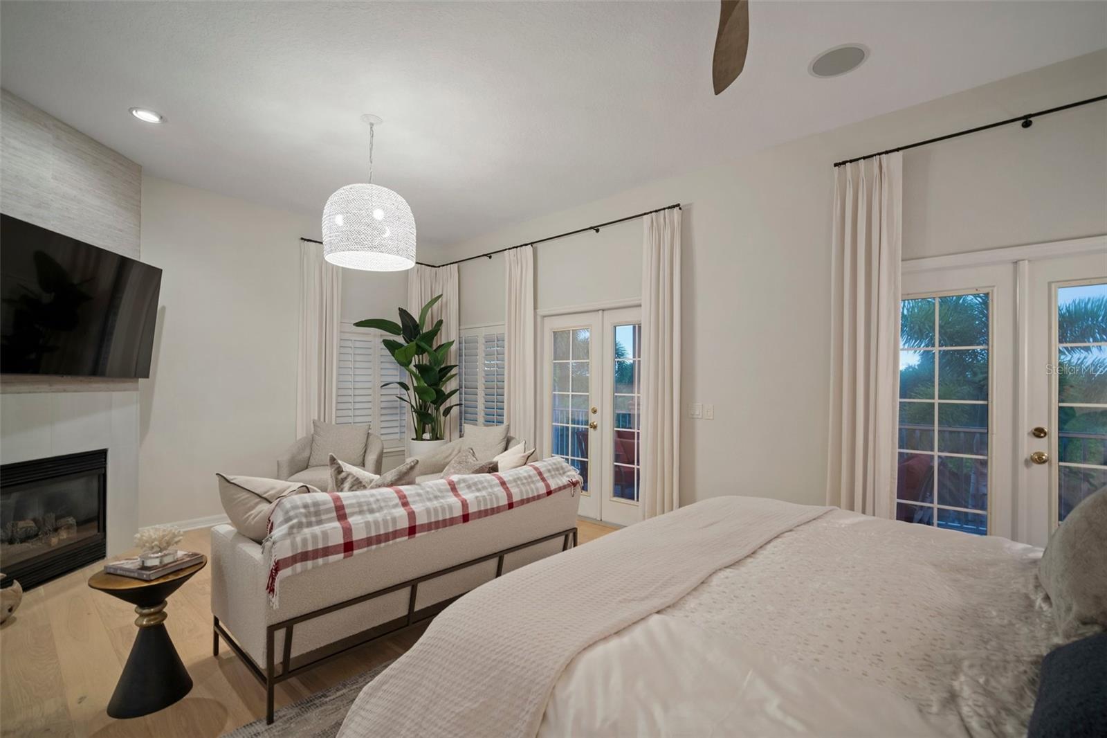 MIRABAY PH 3B-2 - Residential