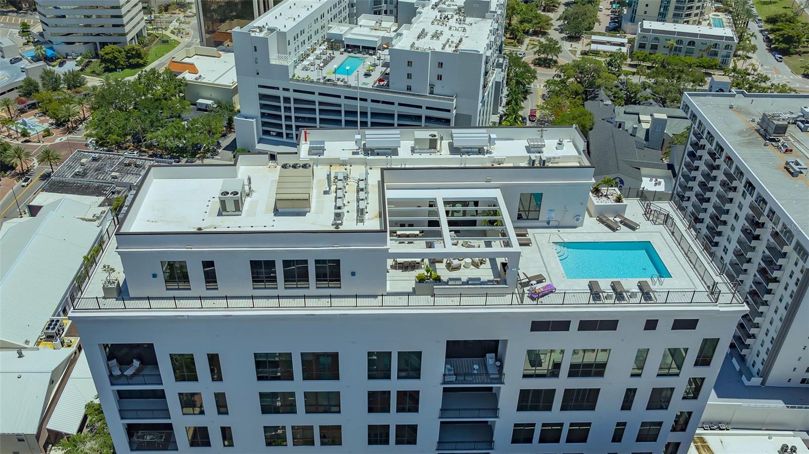 THE DEMARCAY - Residential