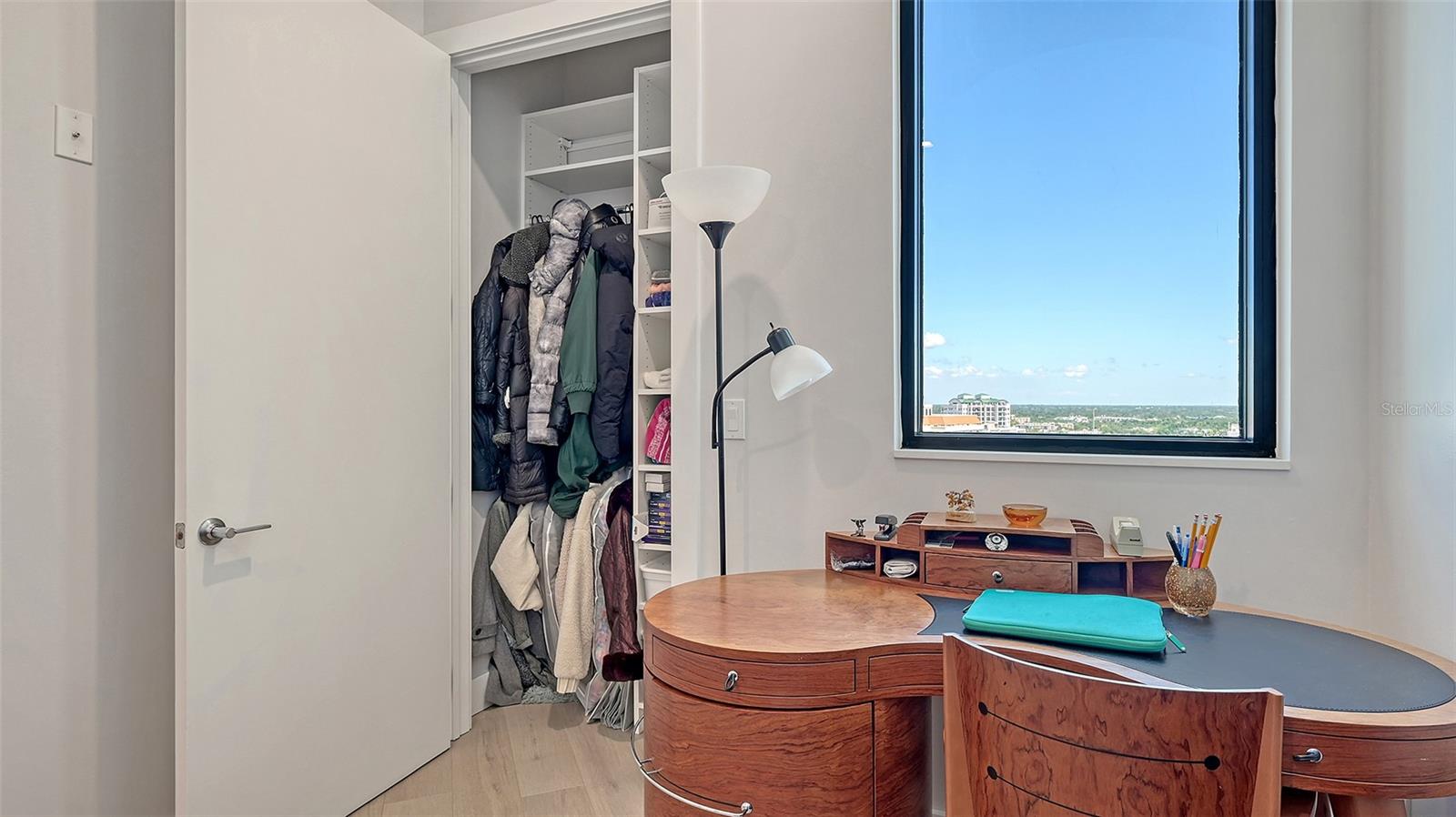 THE DEMARCAY - Residential