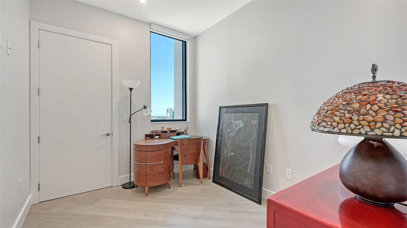 THE DEMARCAY - Residential