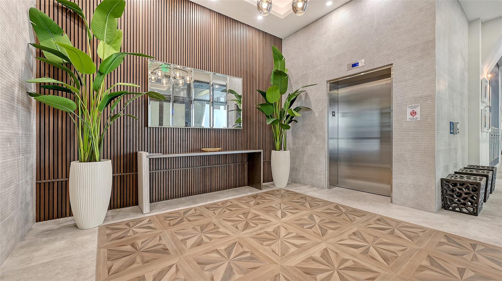 THE DEMARCAY - Residential