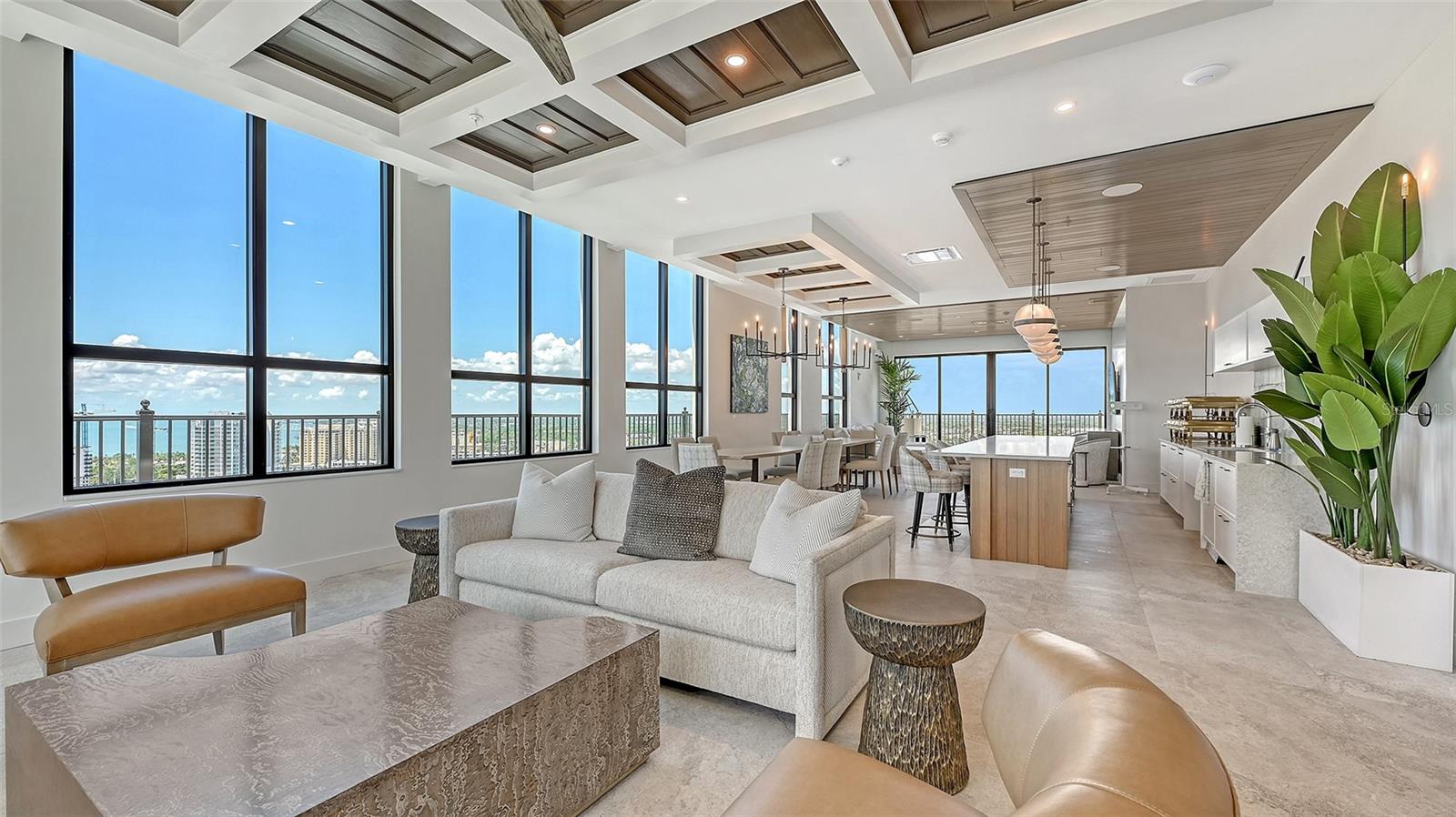 THE DEMARCAY - Residential