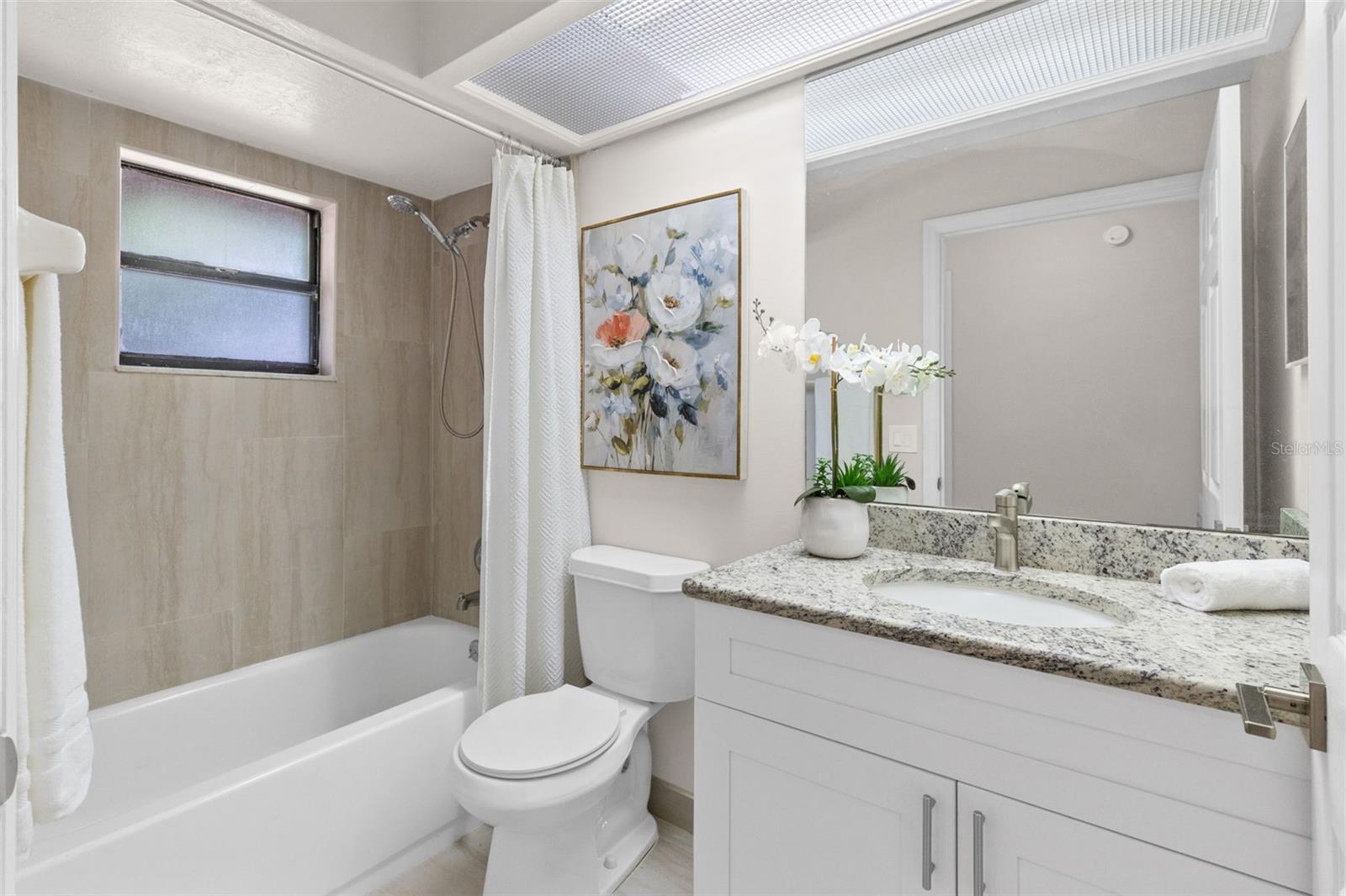 HUNTERS TRACE - Residential