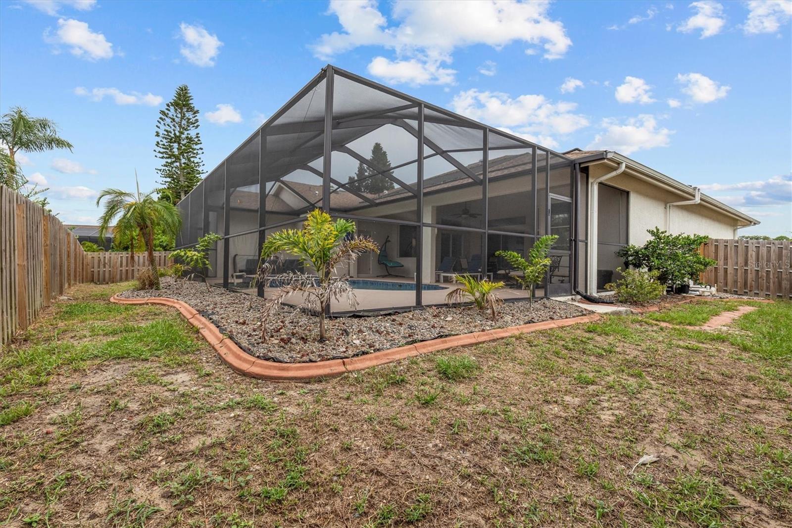 GLENWOOD GULF TRACE - Residential