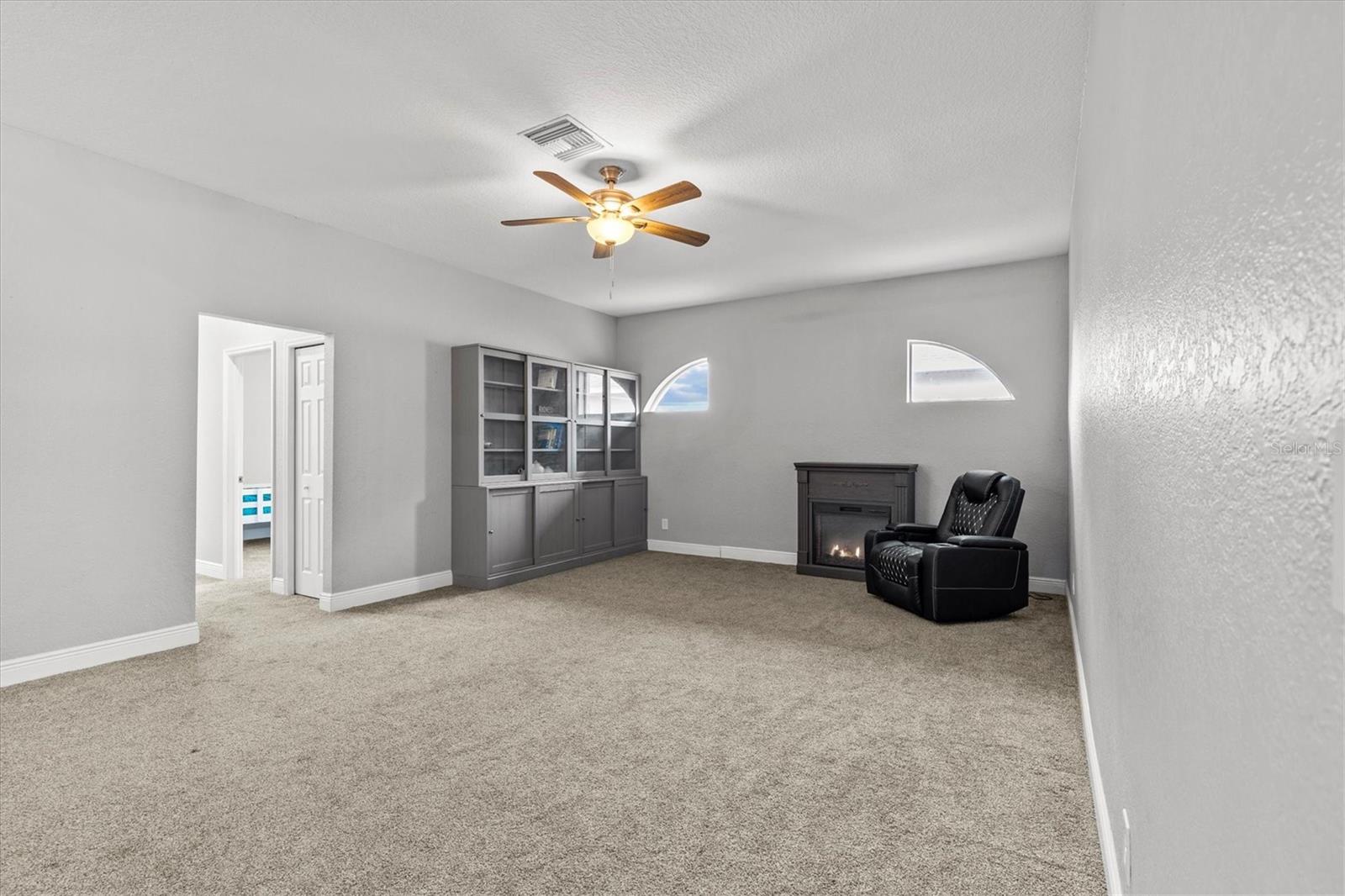 GLENWOOD GULF TRACE - Residential