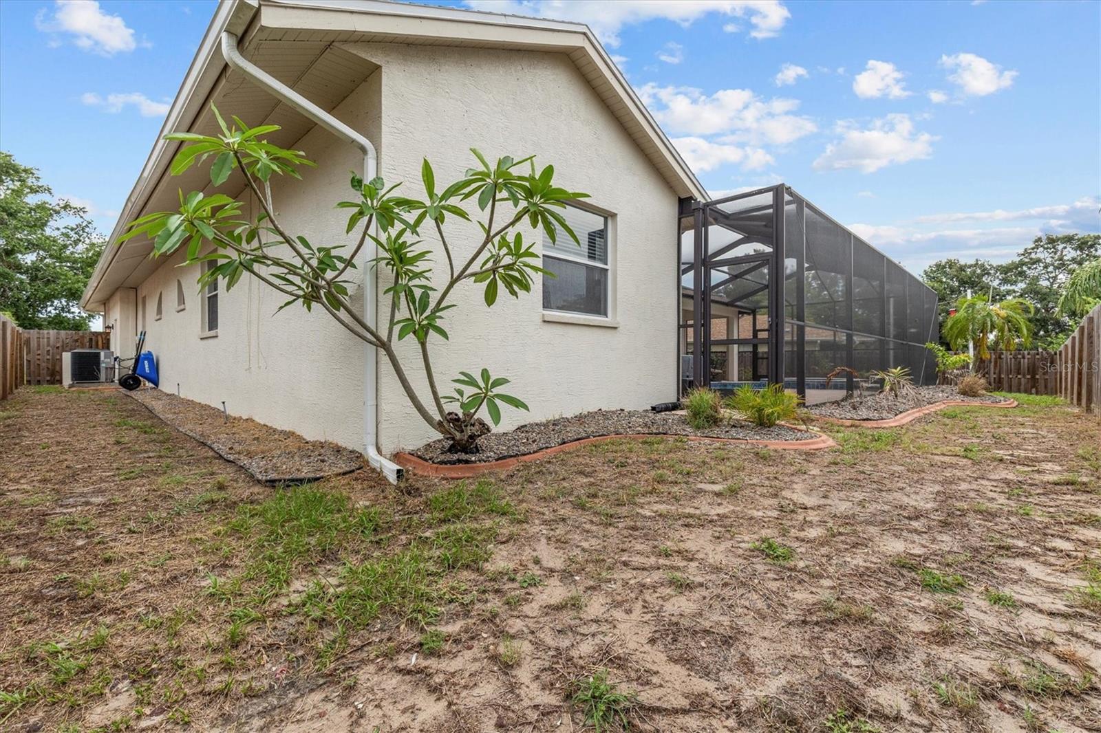 GLENWOOD GULF TRACE - Residential