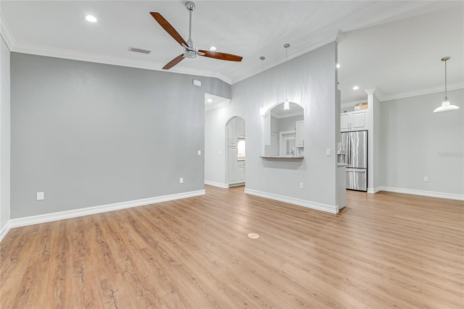 2010 FOREST AVENUE