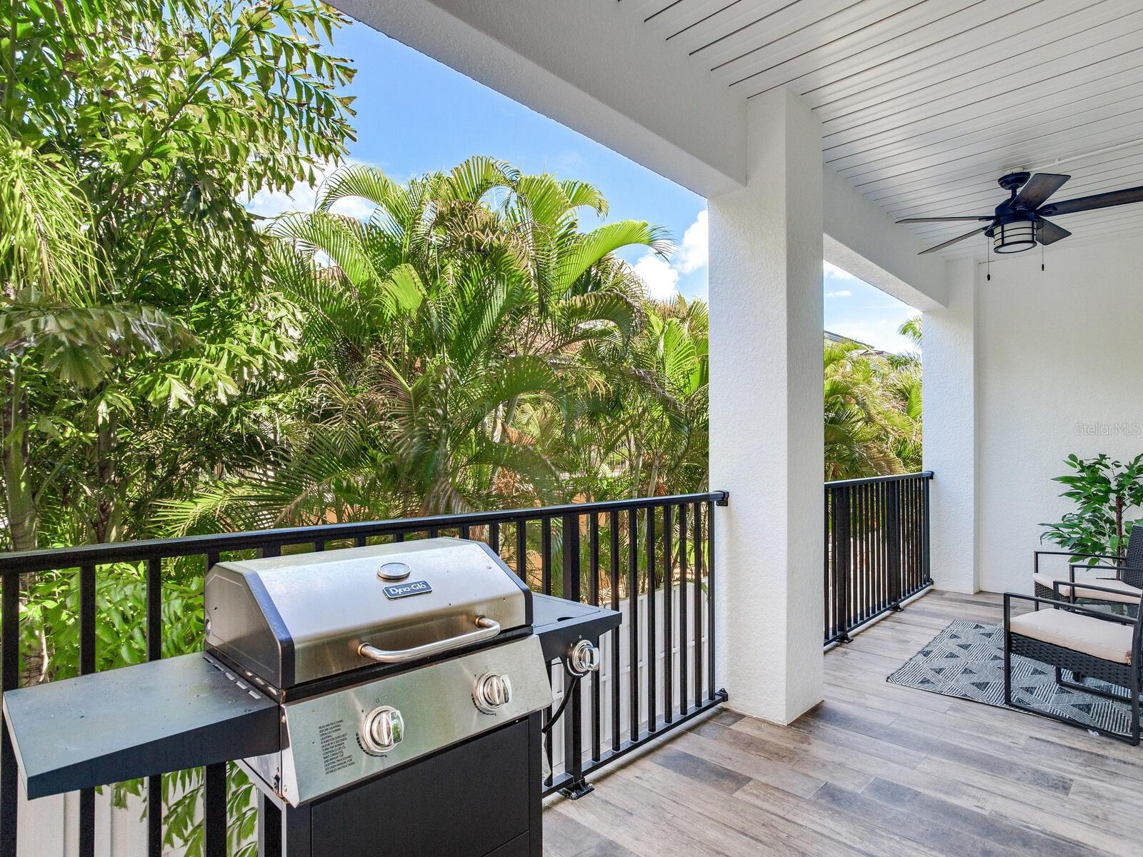 GAY SHORES - Residential Lease