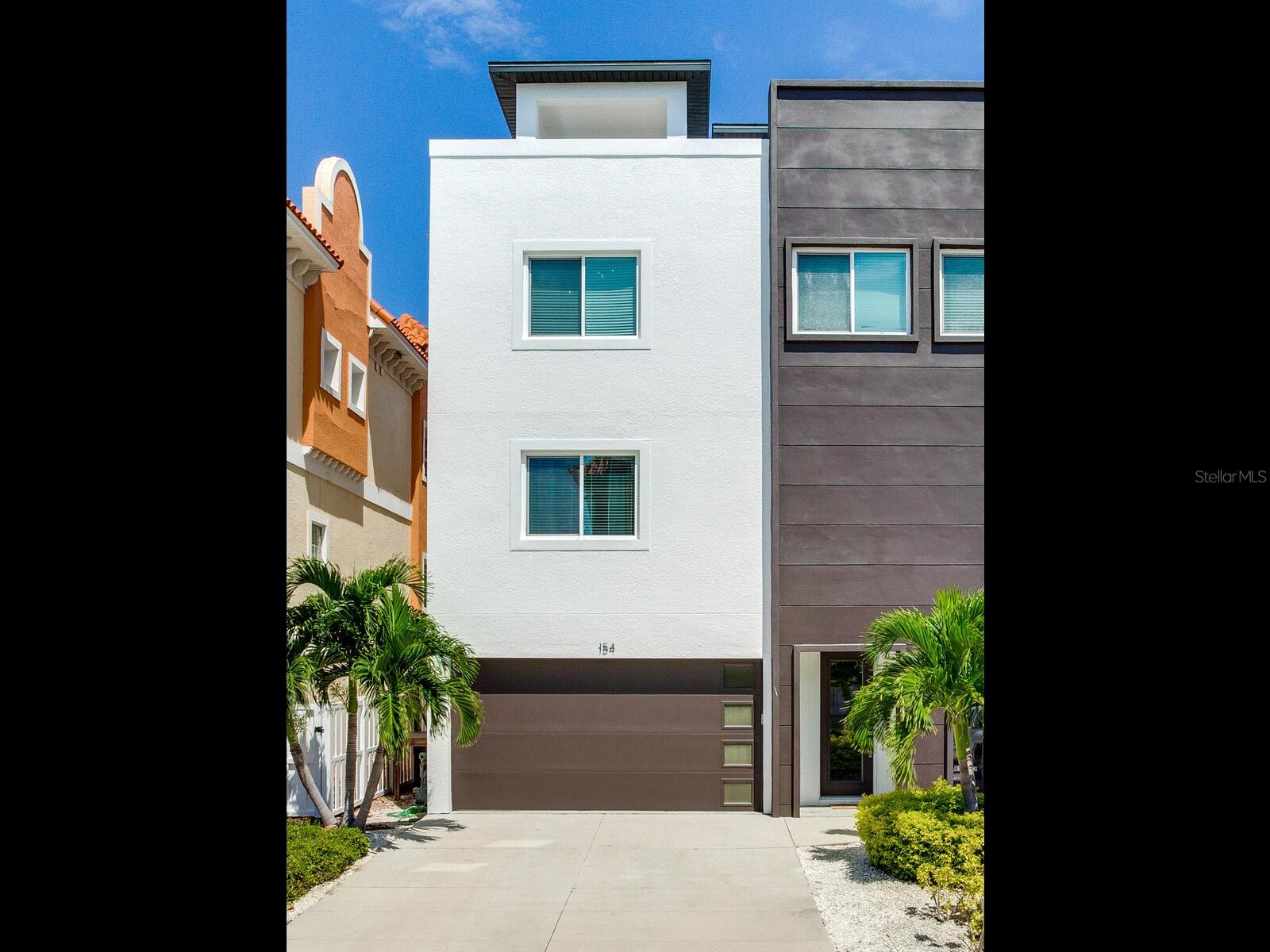 GAY SHORES - Residential Lease