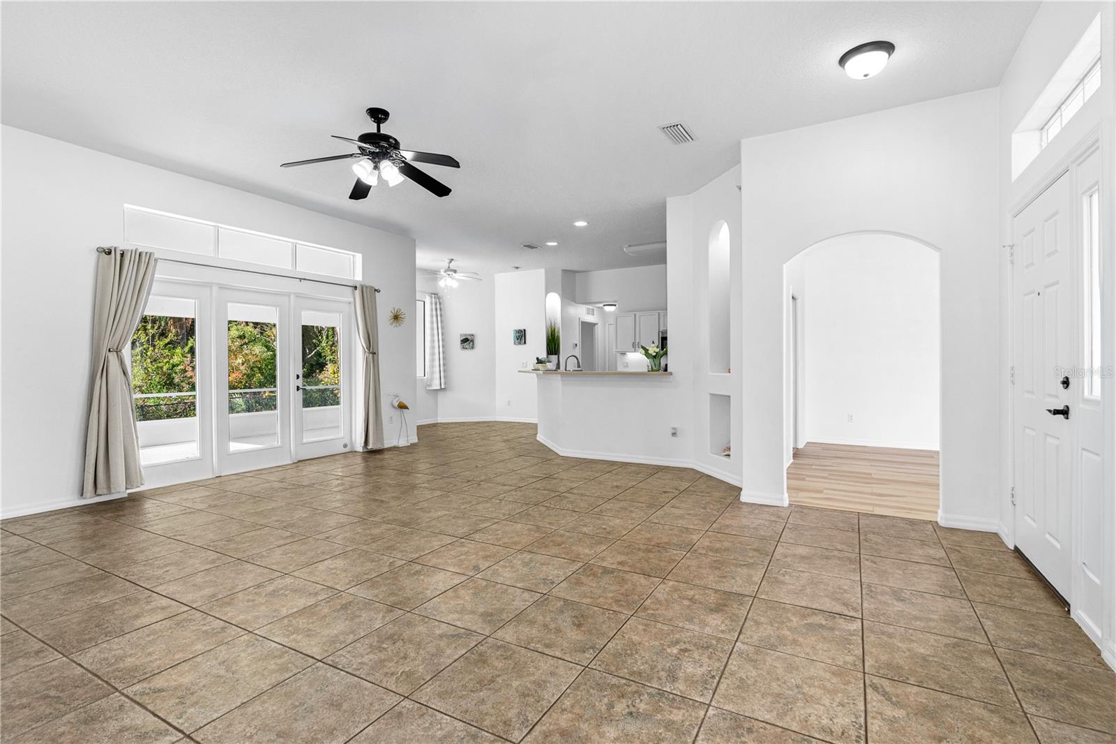 MALLARDS REACH - Residential