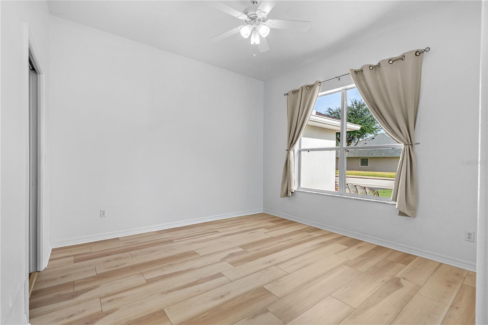 MALLARDS REACH - Residential