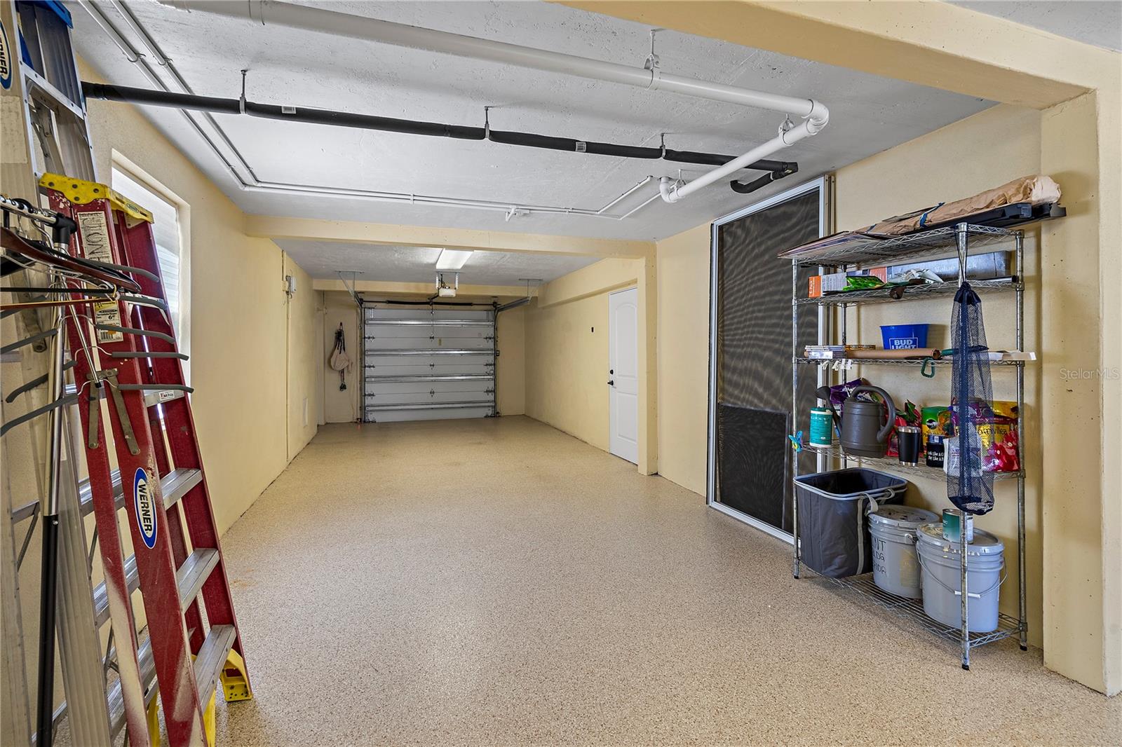 COLONIAL CORP REP - Residential