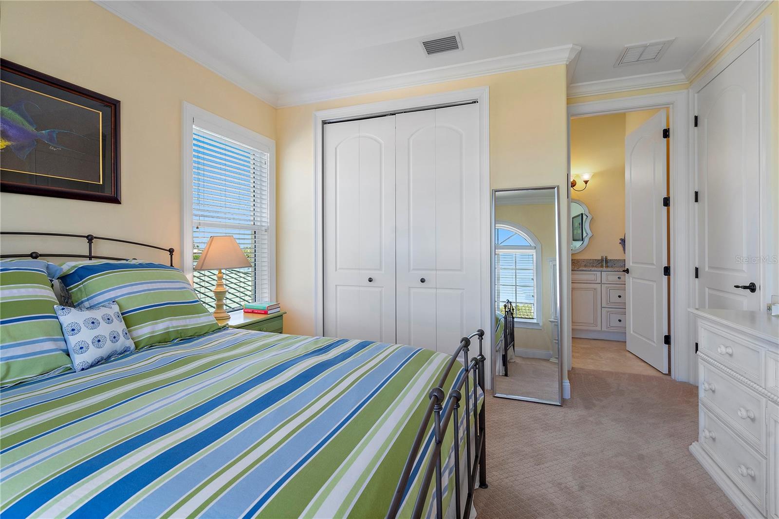 COLONIAL CORP REP - Residential